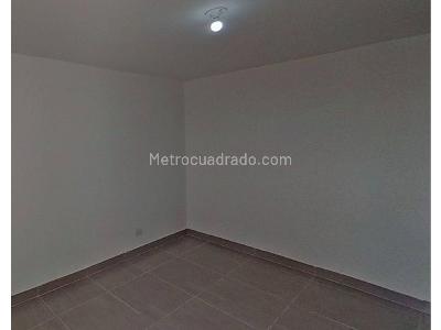 Apartamento de 2 alcobas en venta en Villa Del Sol, Bello, 41 m² · foto 12 de 17