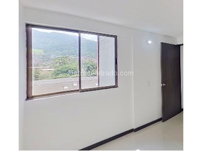 Apartamento de 3 alcobas en venta en Puerta Del Norte, Bello, 66 m² · foto 4 de 20