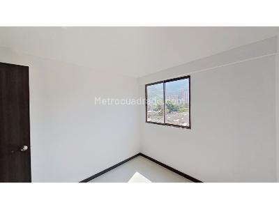 Apartamento de 3 alcobas en venta en Puerta Del Norte, Bello, 66 m² · foto 12 de 20
