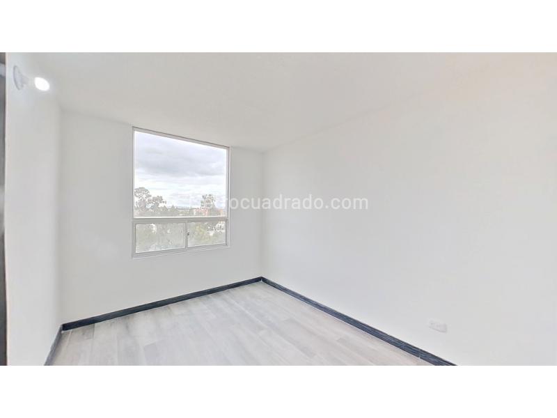 Piso – Soacha, Ciudad Verde, Comuna La Despensa - Más