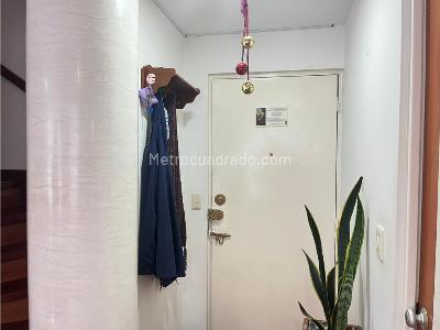 Apartamento en venta en Portales Del Norte, Bogotá · foto 3 de 13