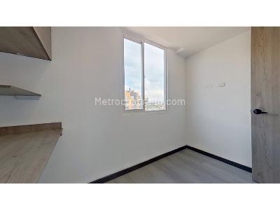 Apartamento de 1 alcoba en venta en Urbanizacion Castilla Real, Bogotá, 38 m² · foto 10 de 18