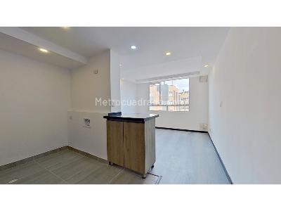 Apartamento de 1 alcoba en venta en Urbanizacion Castilla Real, Bogotá, 38 m² · foto 3 de 18