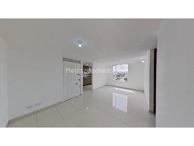 Apartamento en venta en Los Laureles, Bogotá · foto 2 de 14