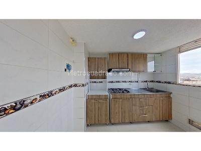 Apartamento en venta en Los Laureles, Bogotá · foto 5 de 14