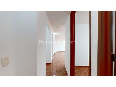 Apartamento de 3 alcobas en venta en Ciudad Verde, Soacha, 47 m² · foto 4 de 20