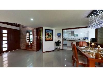 Casa de 4 alcobas en venta en Chia, Chía, 284 m² · foto 4 de 20