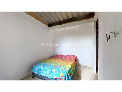 Apartamento de 3 alcobas en venta en La Alameda, Mosquera, 48 m² · foto 6 de 10