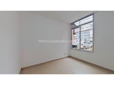 Casa de 3 alcobas en venta en Funza, Funza, 71 m² · foto 3 de 20