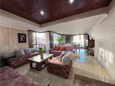 Casa en venta en San Jose De Bavaria, Bogotá · foto 2 de 20