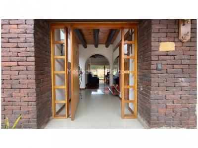 Casa de 3 alcobas en venta en San Jose De Bavaria, Bogotá, 236 m² · foto 3 de 20