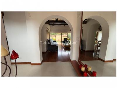 Casa de 3 alcobas en venta en San Jose De Bavaria, Bogotá, 236 m² · foto 4 de 20