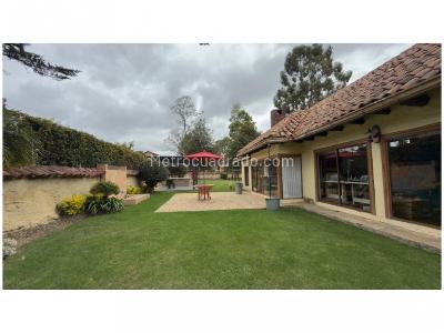 Casa de 3 alcobas en venta en San Jose De Bavaria, Bogotá, 236 m² · foto 13 de 20