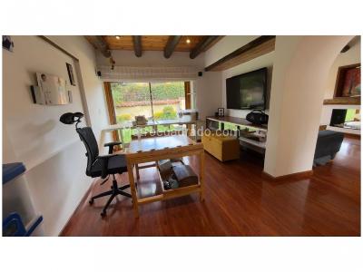 Casa de 3 alcobas en venta en San Jose De Bavaria, Bogotá, 236 m² · foto 15 de 20