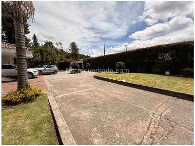Casa de 4 alcobas en venta en San Jose De Bavaria, Bogotá, 207 m² · foto 10 de 20
