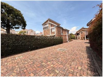 Casa de 4 alcobas en venta en San Jose De Bavaria, Bogotá, 274 m² · foto 8 de 20