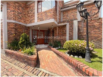 Casa de 4 alcobas en venta en San Jose De Bavaria, Bogotá, 274 m² · foto 12 de 20