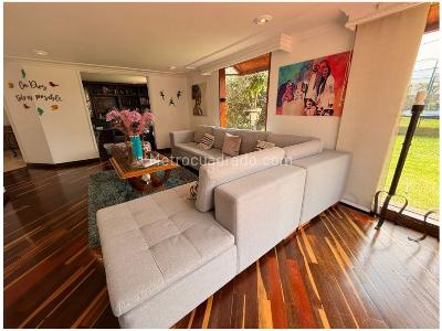 Casa de 4 alcobas en venta en San Jose De Bavaria, Bogotá, 274 m² · foto 14 de 20