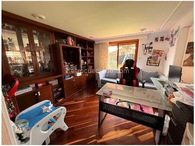 Casa de 4 alcobas en venta en San Jose De Bavaria, Bogotá, 274 m² · foto 15 de 20