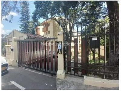 Apartamento de 4 alcobas en venta en El Poblado, Medellín, 213 m² · foto 4 de 15