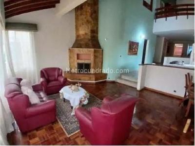 Apartamento de 4 alcobas en venta en El Poblado, Medellín, 213 m² · foto 6 de 15