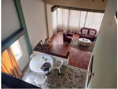 Apartamento de 4 alcobas en venta en El Poblado, Medellín, 213 m² · foto 7 de 15