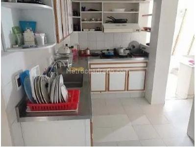 Apartamento de 4 alcobas en venta en El Poblado, Medellín, 213 m² · foto 9 de 15