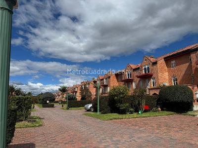 Casa de 5 alcobas en venta en Chia, Chía, 320 m² · foto 11 de 11