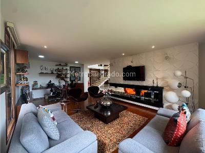 Casa de 4 alcobas en venta en San Jose De Bavaria, Bogotá, 700 m² · foto 11 de 20