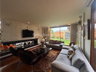 Casa de 4 alcobas en venta en San Jose De Bavaria, Bogotá, 700 m² · foto 16 de 20