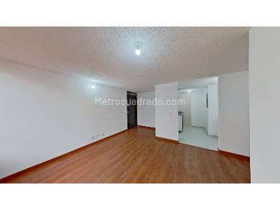 Apartamento de 3 alcobas en venta en Hogares, Soacha, 57 m² · foto 3 de 18