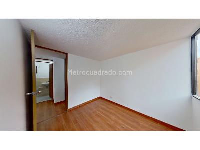 Apartamento de 3 alcobas en venta en Hogares, Soacha, 57 m² · foto 6 de 18