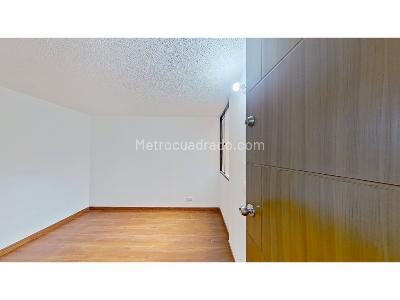 Apartamento de 3 alcobas en venta en Hogares, Soacha, 57 m² · foto 13 de 18
