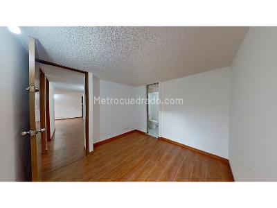 Apartamento de 3 alcobas en venta en Hogares, Soacha, 57 m² · foto 15 de 18