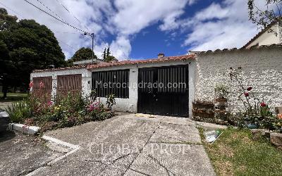 Casa en Venta, LA ALBORADA, Bogotá D.C.