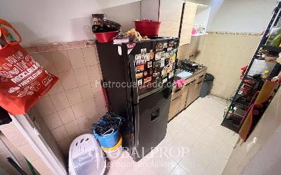 Apartamento de 3 alcobas en venta en Santa Sofia Barrios Unidos, Bogotá, 59 m² · foto 8 de 12