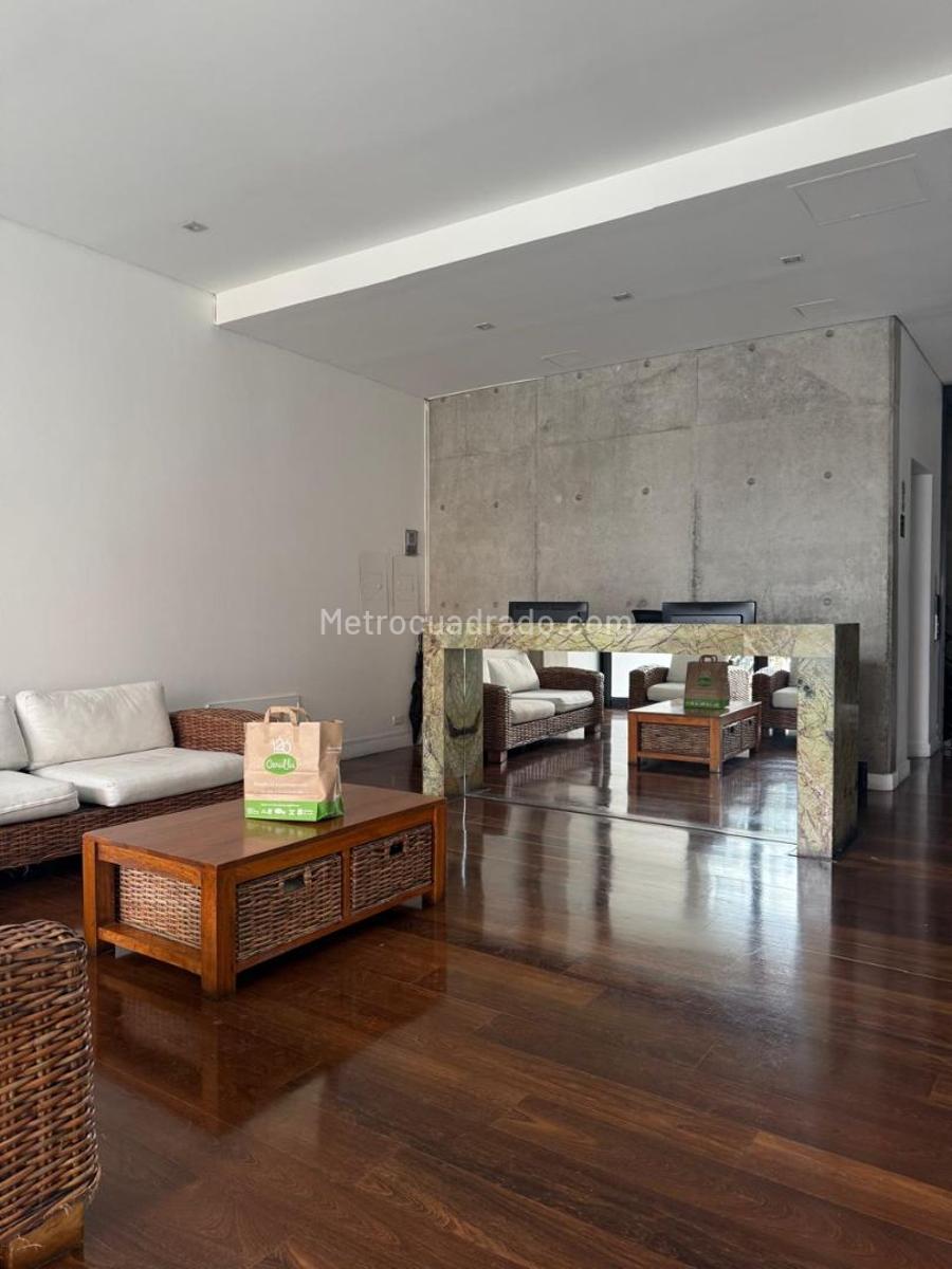 Apartamento en Venta  CHAPINERO ALTO EMAUS