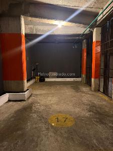 Apartamento de 3 alcobas en venta en Chapinero Alto Emaus, Bogotá, 93 m² · foto 16 de 17