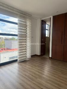 Apartamento en venta en Santa Barbara, Bogotá · foto 9 de 18