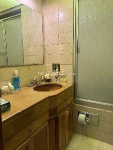 Apartamento en venta en Los Rosales, Bogotá · foto 10 de 17