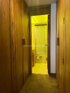 Apartamento en venta en Los Rosales, Bogotá · foto 9 de 17