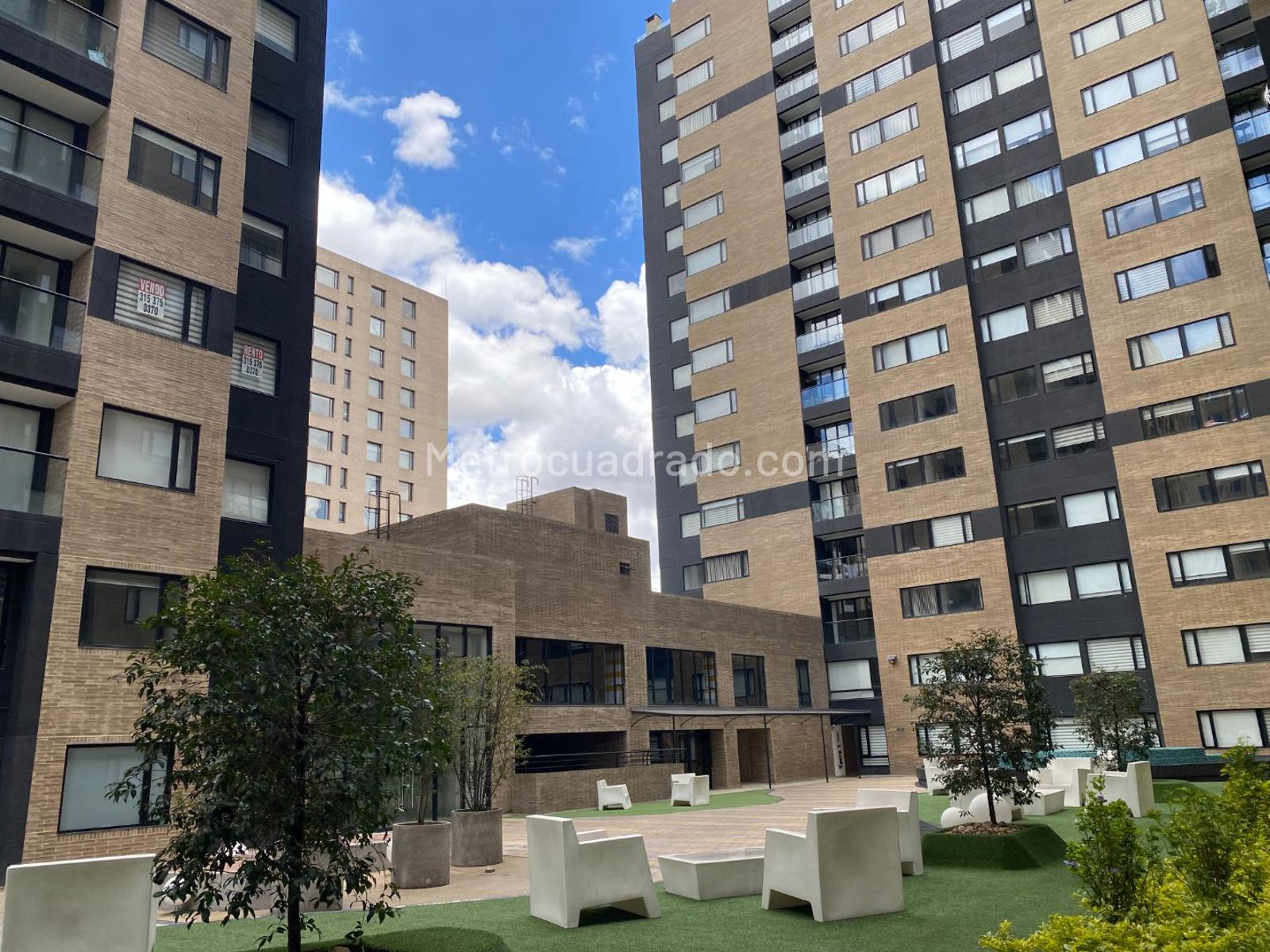 Apartamento en Arriendo  CIUDAD SALITRE ORIENTAL