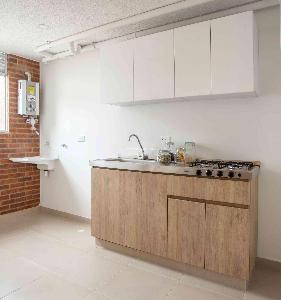 Apartamento de 3 alcobas en venta en Santa Ana I Sector, Soacha, 49 m² · foto 2 de 14