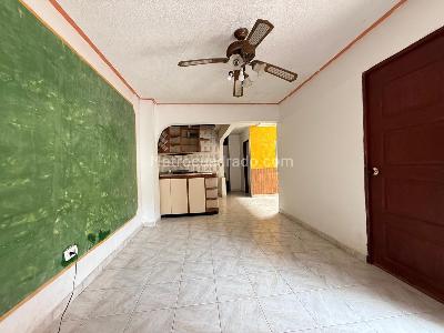 Casa de 5 alcobas en venta en Paso Del Comercio, Cali, 200 m² · foto 9 de 10