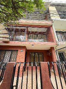 Casa de 5 alcobas en venta en Paso Del Comercio, Cali, 200 m² · foto 2 de 10