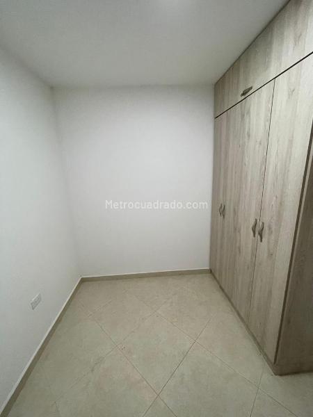 Apartamento en Arriendo, PRADOS DEL LIMONAR, Cali - More