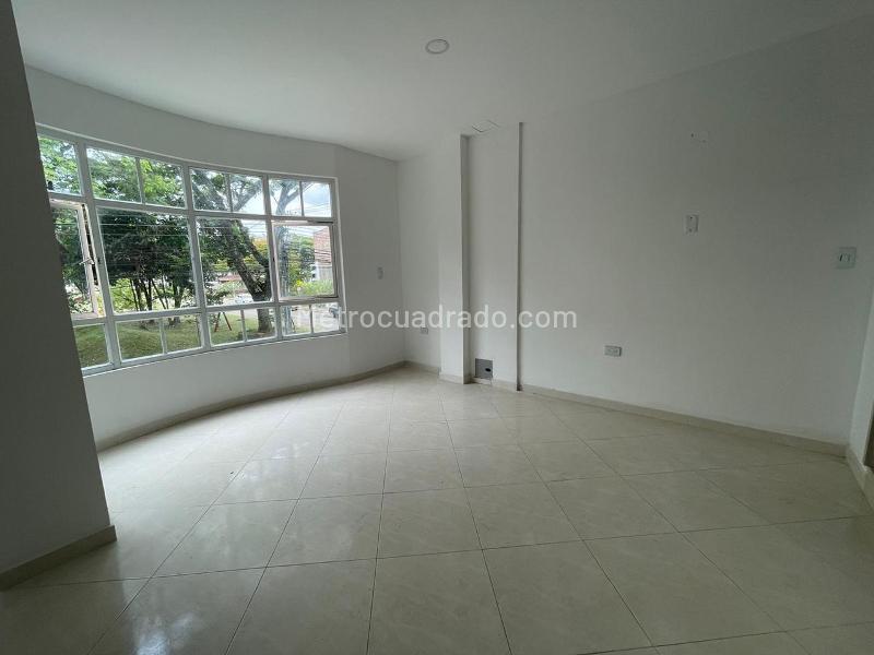 Apartamento en Arriendo, PRADOS DEL LIMONAR, Cali - View 3