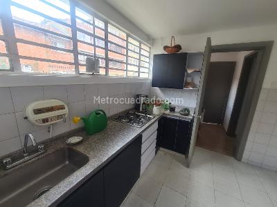 Casa de 5 alcobas en venta en Galerias, Bogotá, 233 m² · foto 14 de 20