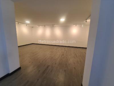 Casa de 5 alcobas en venta en Galerias, Bogotá, 233 m² · foto 17 de 20