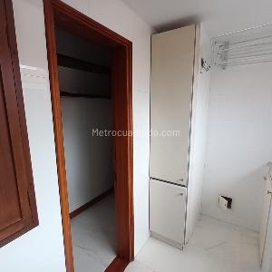 Apartamento de 3 alcobas en venta en La Cabrera, Bogotá, 165 m² · foto 17 de 18